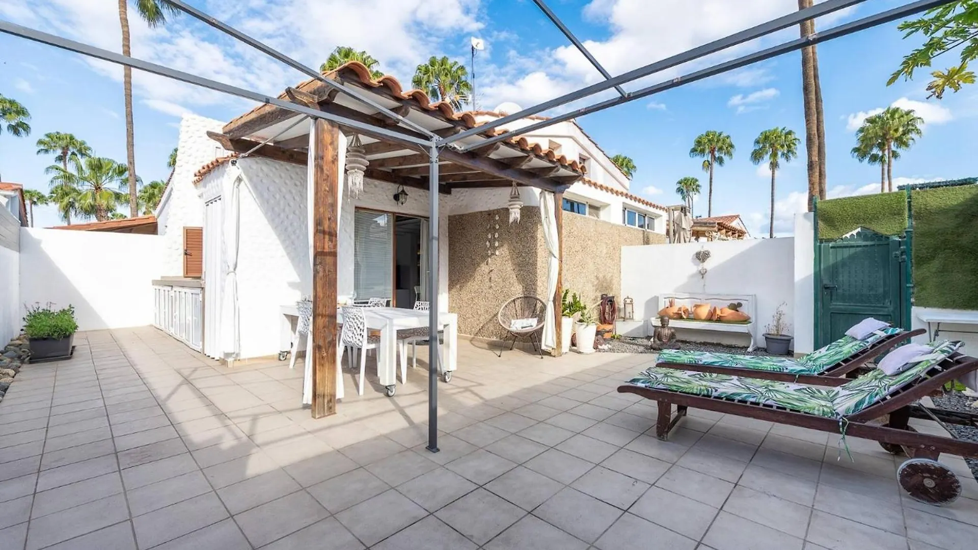 Дом отдыха Boho Bungalowpoolprivate Terracemaspalomas